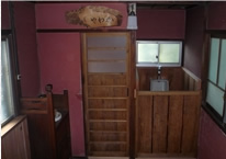 トイレ入り口